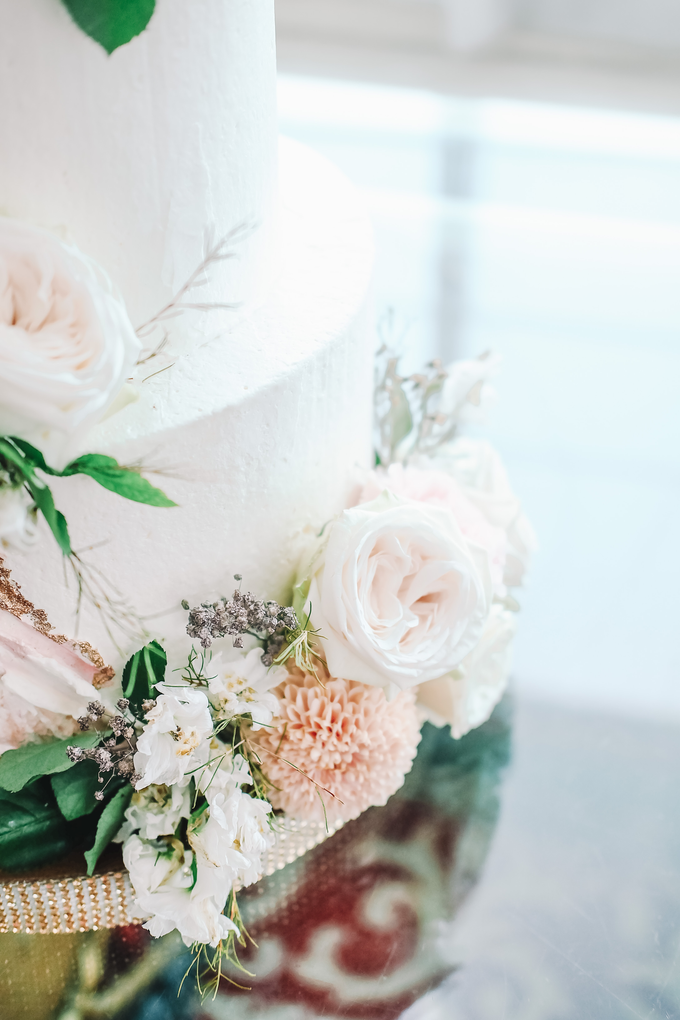 The wedding of Kevin & Dewi by KAIA Cakes & Co. - 004