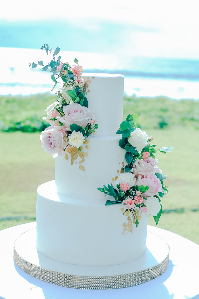 The wedding of Nicholas & Febiola by KAIA Cakes & Co. - 031