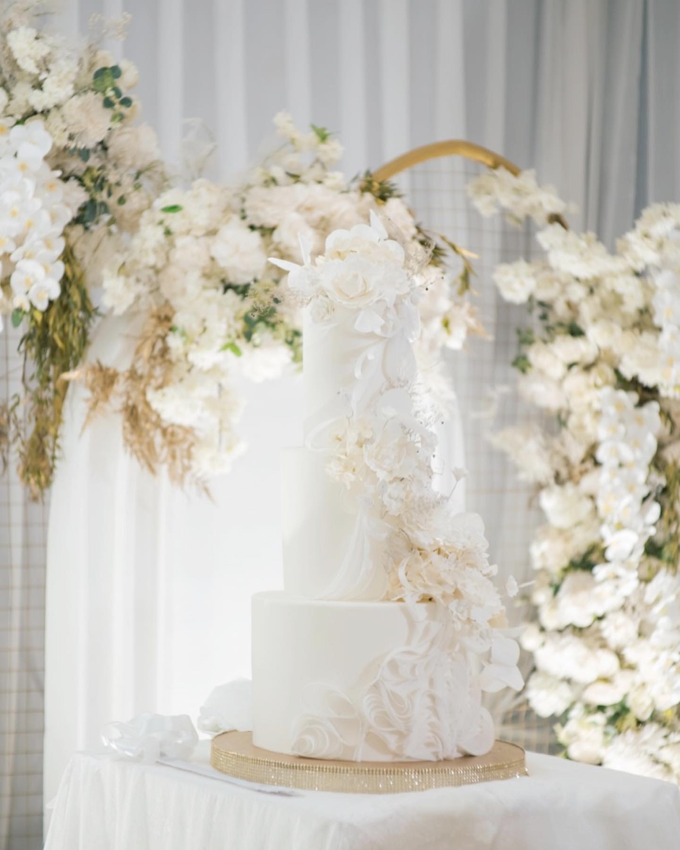 The wedding of Calvin & Gabby by KAIA Cakes & Co. - 001