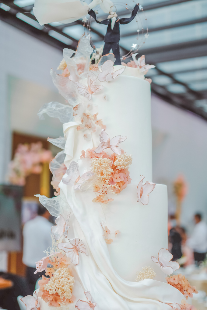 The wedding of Michael & Holivia by KAIA Cakes & Co. - 019