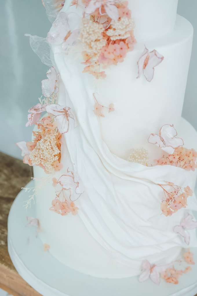 The wedding of Michael & Holivia by KAIA Cakes & Co. - 024