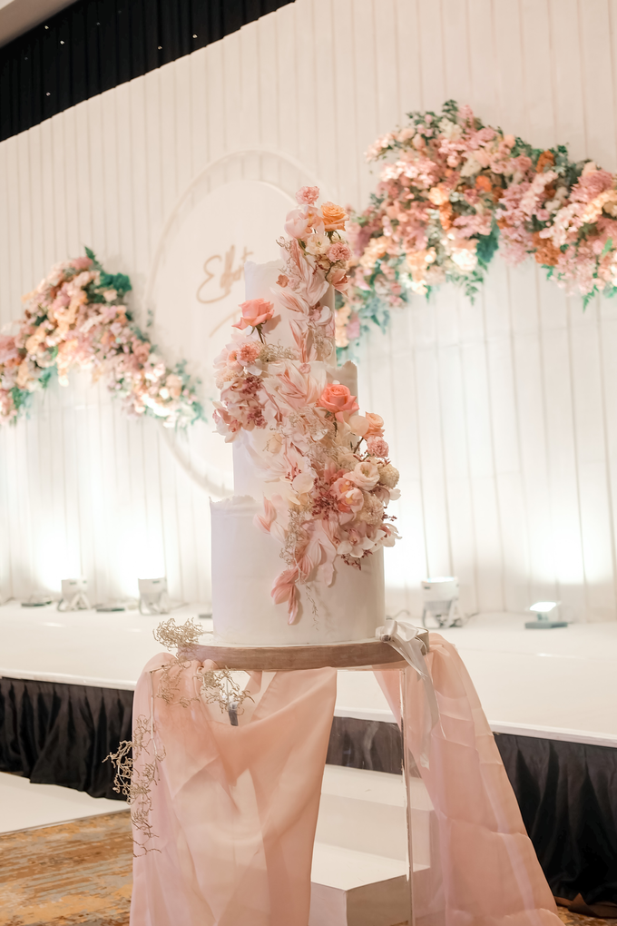 The wedding of Edbert & Priscilia by KAIA Cakes & Co. - 012 The wedding of Edbert & Priscilia by KAIA Cakes & Co. - 012