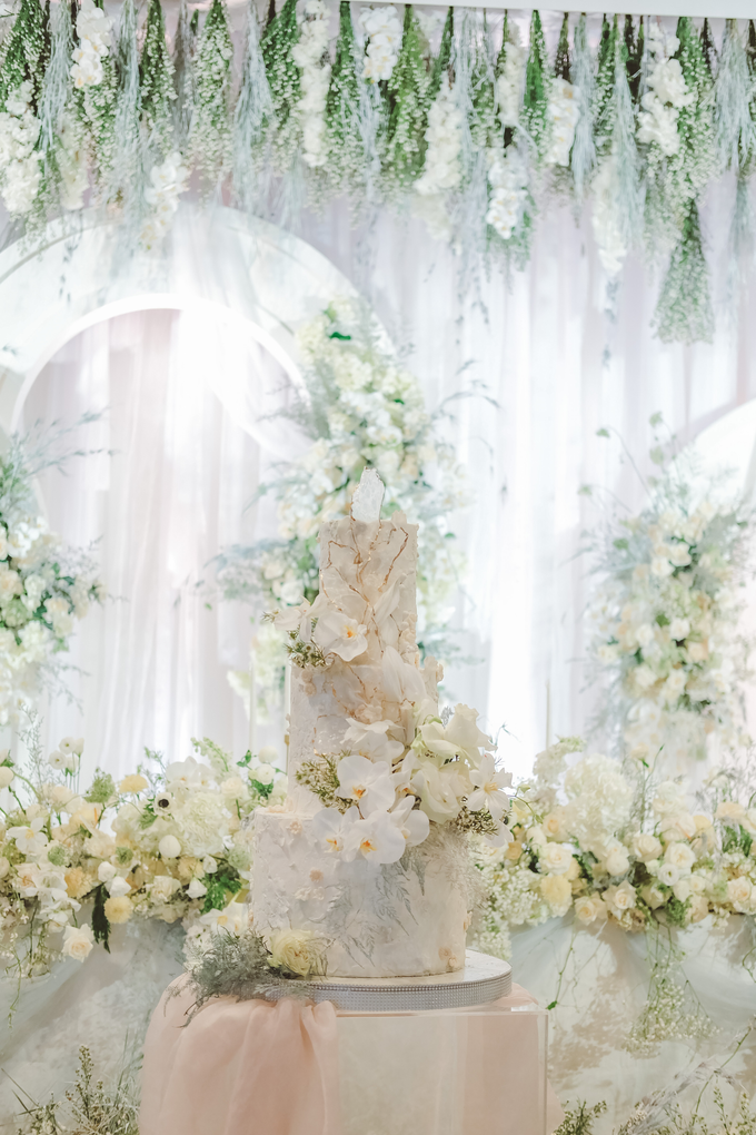 The wedding of Yos & Prisca by Hotel Indonesia Kempinski Jakarta - 004 The wedding of Yos & Prisca by Hotel Indonesia Kempinski Jakarta - 004
