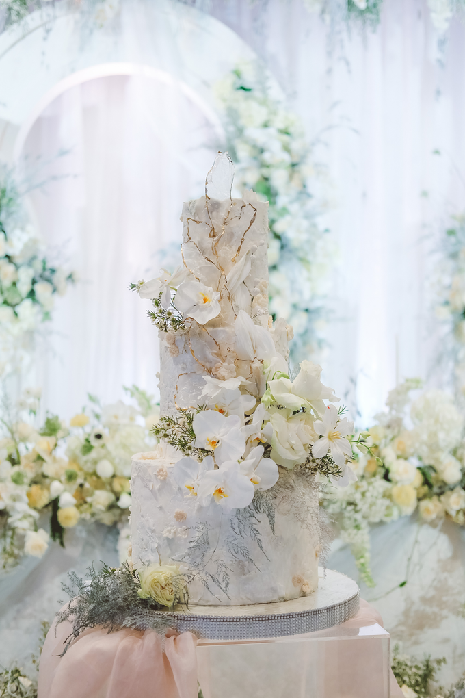 The wedding of Yos & Prisca by Hotel Indonesia Kempinski Jakarta - 009 The wedding of Yos & Prisca by Hotel Indonesia Kempinski Jakarta - 009