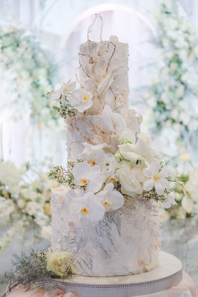 The wedding of Yos & Prisca by Hotel Indonesia Kempinski Jakarta - 025 The wedding of Yos & Prisca by Hotel Indonesia Kempinski Jakarta - 025