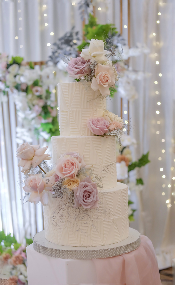 The wedding of Gerry & Verina by KAIA Cakes & Co. - 001