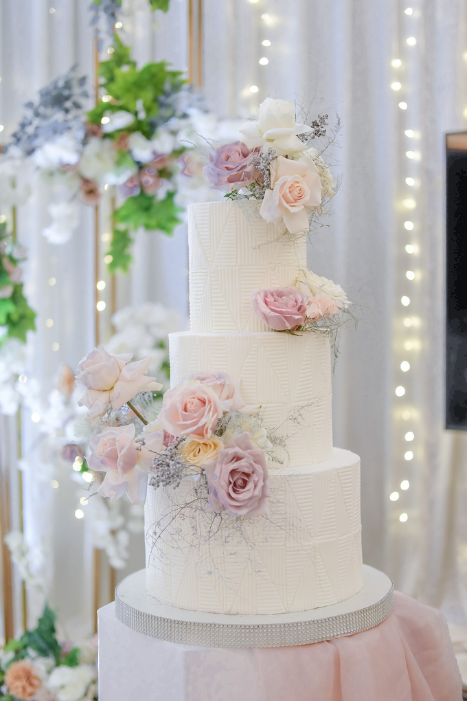 The wedding of Gerry & Verina by KAIA Cakes & Co. - 003