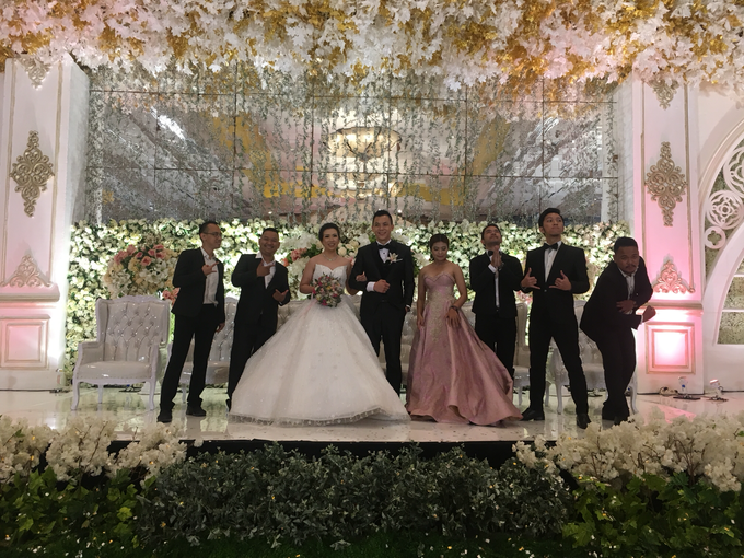ARYADUTA BDG
TEDDY & JESSICA WEDDING
15 SEPTEMBER by PRIDE Organizer - 003 ARYADUTA BDG
TEDDY & JESSICA WEDDING
15 SEPTEMBER by PRIDE Organizer - 003