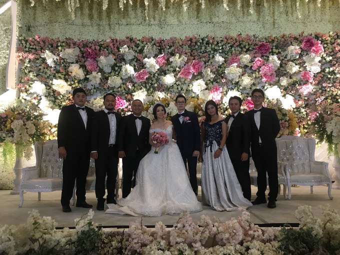 HARRIS VERTU JAKARTA
ARIFIN & CHRISTIEN WEDDING by Gemilang Craft - 003