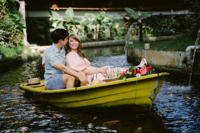 Love in Yellow Boat by Mariyasa - 009 Love in Yellow Boat by Mariyasa - 009