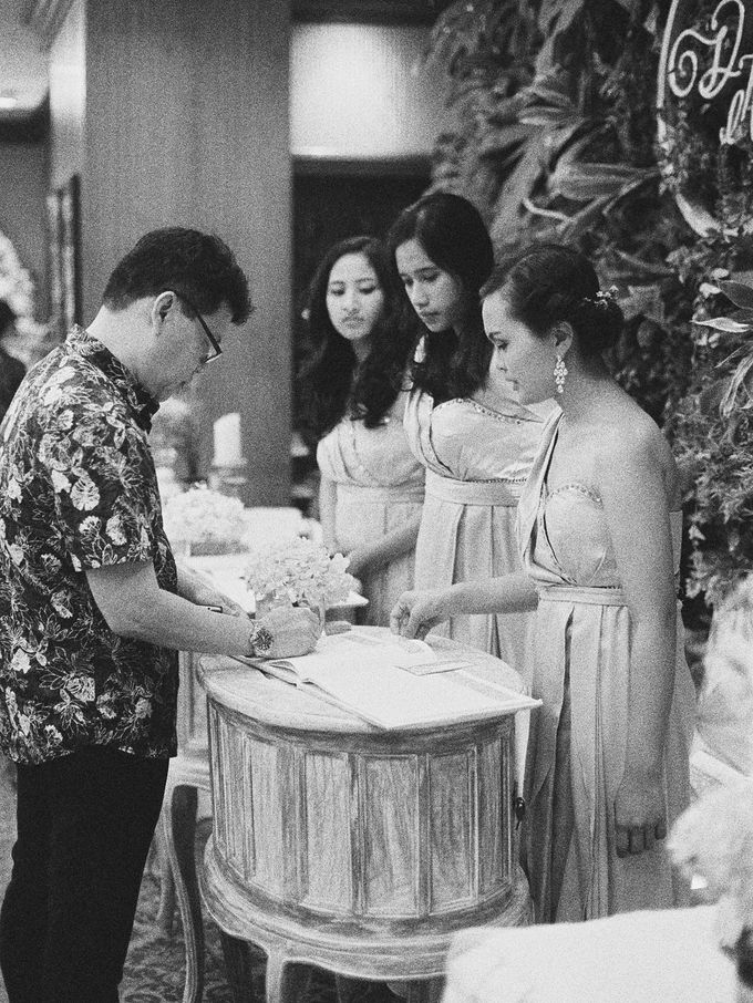 Karina & Dimas Wedding Reception by MERCANTILE PENTHOUSE WEDDING - 034 Karina & Dimas Wedding Reception by MERCANTILE PENTHOUSE WEDDING - 034
