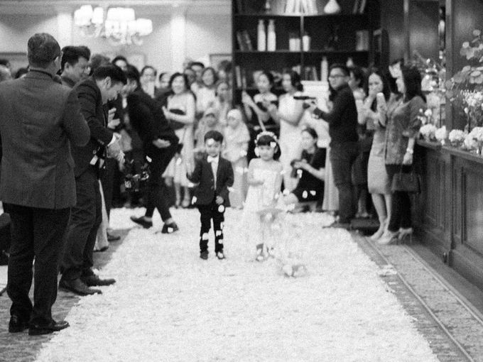 Karina & Dimas Wedding Reception by MERCANTILE PENTHOUSE WEDDING - 043 Karina & Dimas Wedding Reception by MERCANTILE PENTHOUSE WEDDING - 043