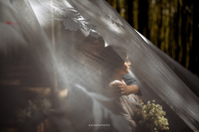 The prewedding of Astari & Andhika by Katakitaphoto - 010 The prewedding of Astari & Andhika by Katakitaphoto - 010