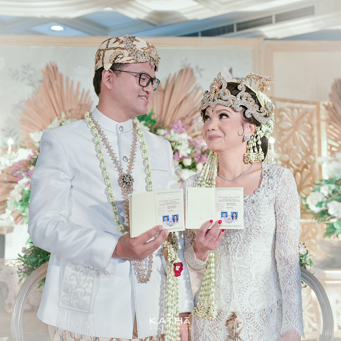 Iin & Kikis Wedding by Katha Photography - 003