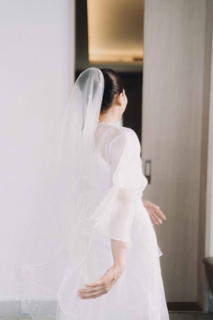 Katharina & Kevin Wedding at The Gallery CIBIS Park Part 1 by vielmakeup - 039
