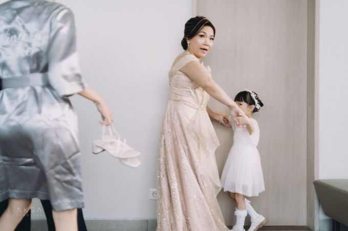 Katharina & Kevin Wedding at The Gallery CIBIS Park Part 1 by vielmakeup - 042