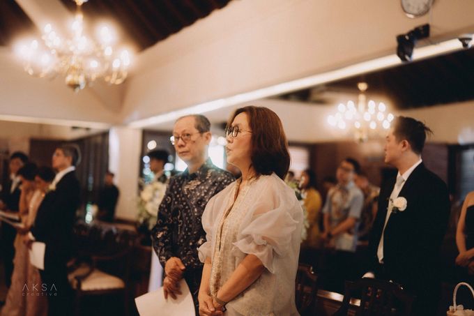 Katharina & Kevin Wedding at The Gallery CIBIS Park Part 3 by vielmakeup - 004