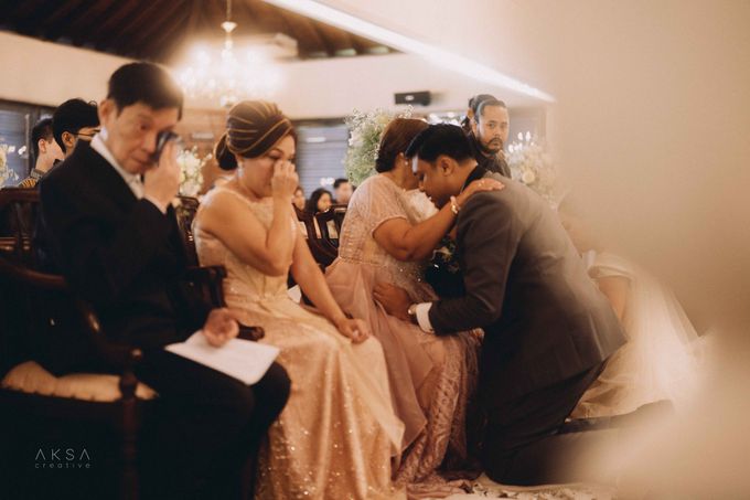 Katharina & Kevin Wedding at The Gallery CIBIS Park Part 3 by vielmakeup - 031