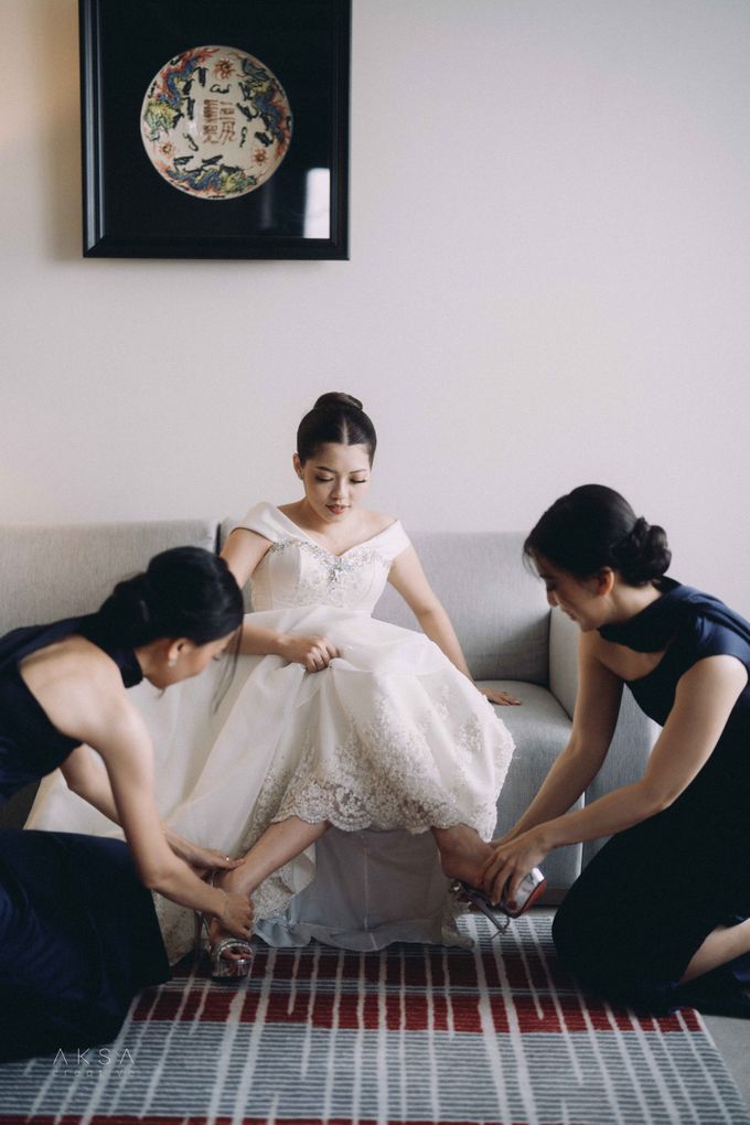 Katharina & Kevin Wedding at The Gallery CIBIS Park Part 4 by vielmakeup - 012