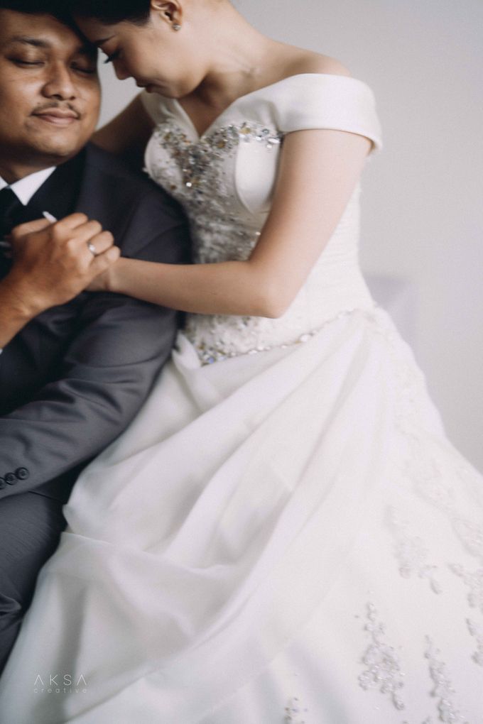 Katharina & Kevin Wedding at The Gallery CIBIS Park Part 4 by vielmakeup - 024