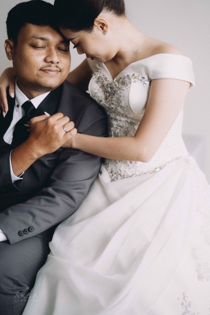 Katharina & Kevin Wedding at The Gallery CIBIS Park Part 4 by vielmakeup - 025