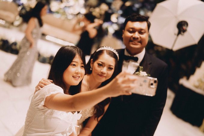 Katharina & Kevin Wedding at The Gallery CIBIS Park Part 5 by vielmakeup - 022 Katharina & Kevin Wedding at The Gallery CIBIS Park Part 5 by vielmakeup - 022
