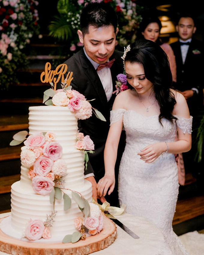 The Wedding of Steven & Riany by Kayu Kayu Restaurant - 001 The Wedding of Steven & Riany by Kayu Kayu Restaurant - 001