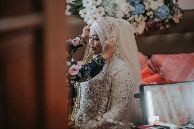Kebaya Muslimah Big Size Fajar & Taufik by LAKSMI 0817 0370 7670 by LAKSMI - Kebaya Muslimah & Islamic Bride - 003
