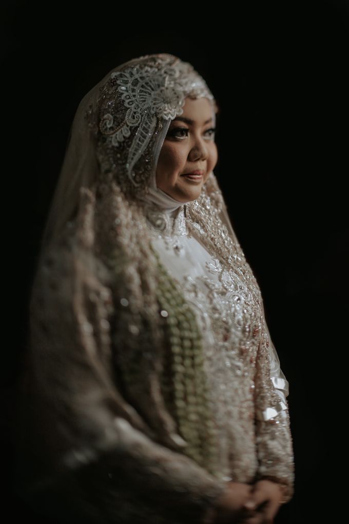 Kebaya Muslimah Big Size Fajar & Taufik by LAKSMI 0817 0370 7670 by LAKSMI - Kebaya Muslimah & Islamic Bride - 005