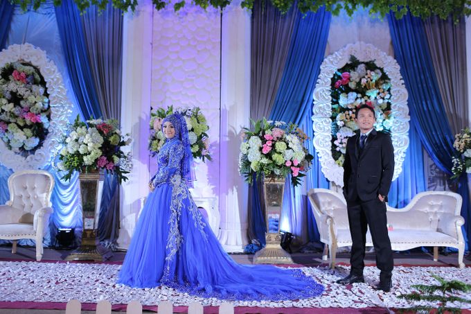 Kebaya Resepsi Muslimah Blue Elektrik Sukma & Alfin by LAKSMI 0817 0370 7670 by LAKSMI - Kebaya Muslimah & Islamic Bride - 008