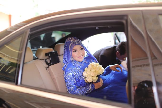 Kebaya Resepsi Muslimah Blue Elektrik Sukma & Alfin by LAKSMI 0817 0370 7670 by LAKSMI - Kebaya Muslimah & Islamic Bride - 001