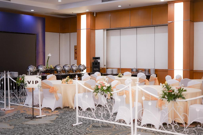 The wedding decoration of Febri & Nisa by Kemas Decoration - 004 The wedding decoration of Febri & Nisa by Kemas Decoration - 004