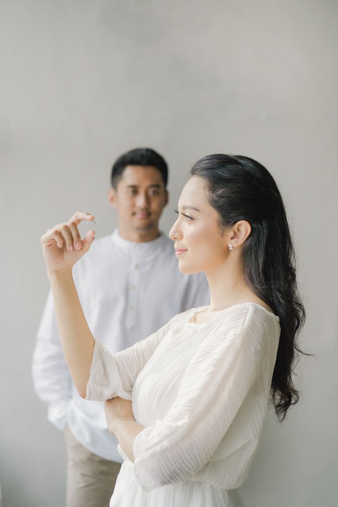 Couple Session of Rianti and Odi by Kalyaharsa - 012 Couple Session of Rianti and Odi by Kalyaharsa - 012