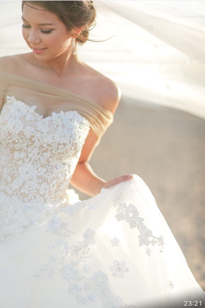 Wedding gown in bali by Kings Bridal & Tailor - 002 Wedding gown in bali by Kings Bridal & Tailor - 002