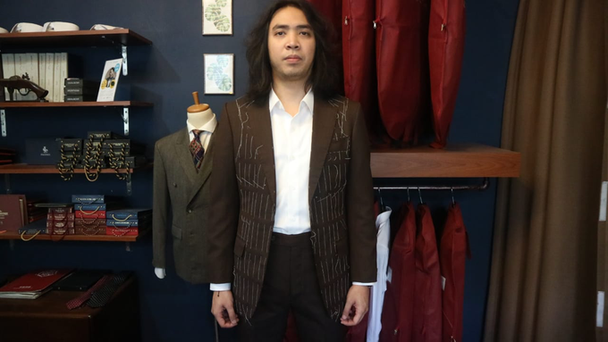Gentleman Classic 2019 - Part VI by KINGS Tailor & Co. - 004 Gentleman Classic 2019 - Part VI by KINGS Tailor & Co. - 004