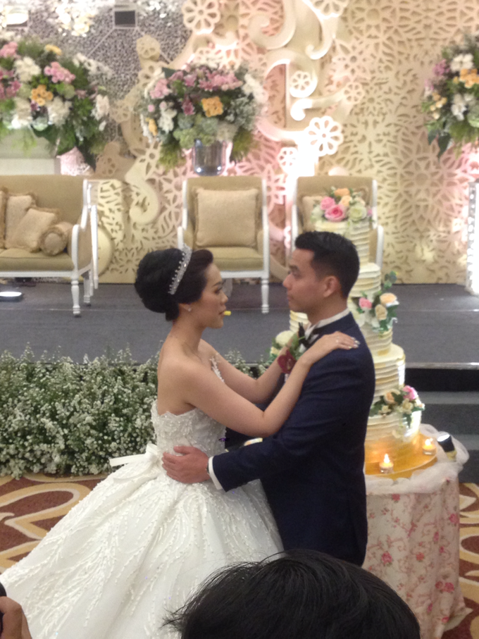 'The Doctors' dr. Stephanie & dr. Nelwan Wedding's by Wong Hang Distinguished Tailor - 005 'The Doctors' dr. Stephanie & dr. Nelwan Wedding's by Wong Hang Distinguished Tailor - 005
