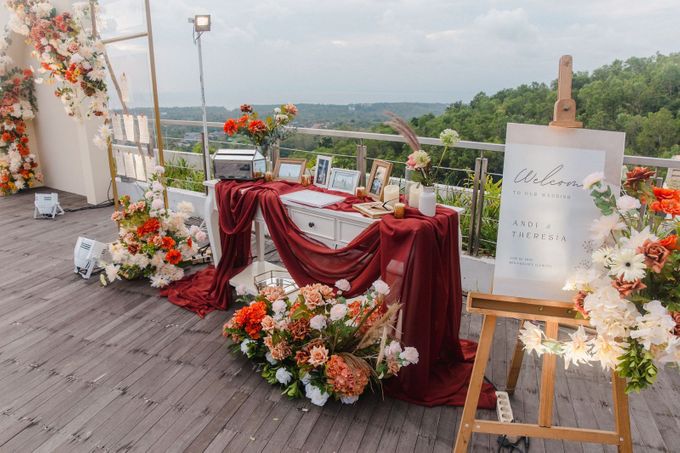 EARTH TONE WEDDING AT RENAISSANCE BALI ULUWATU by Silverdust Decoration - 005