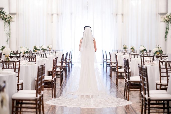 Classic Elegance in Chijmes Hall by Ethereal - 002 Classic Elegance in Chijmes Hall by Ethereal - 002