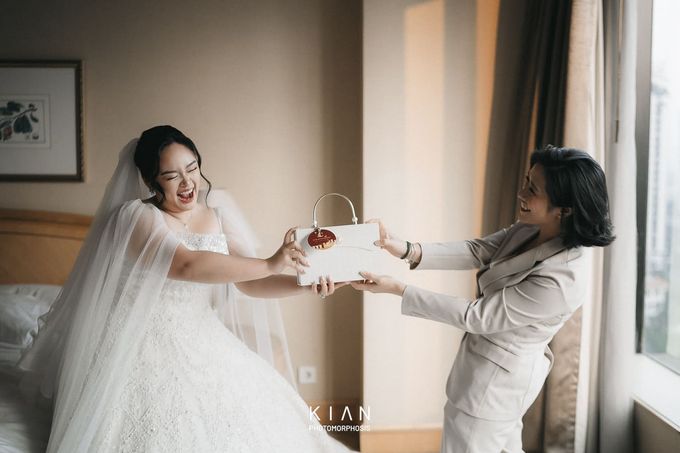 Wedding of Jun An & Cindy @Sailendra Restaurant, JW Marriott Jakarta by Sharona Tevila MUA - 019 Wedding of Jun An & Cindy @Sailendra Restaurant, JW Marriott Jakarta by Sharona Tevila MUA - 019