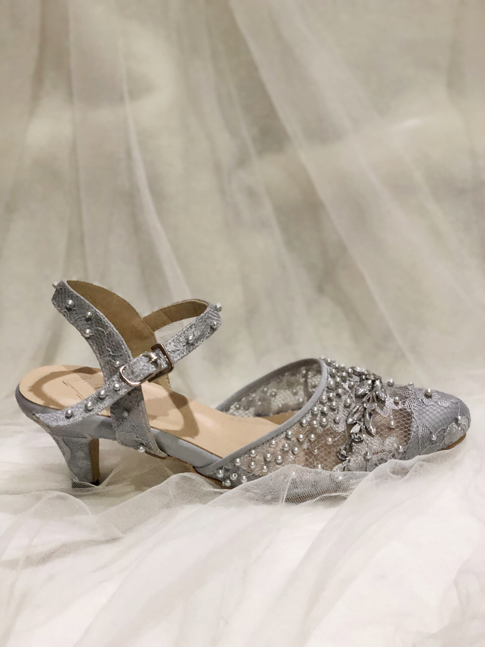 Vanessa silver shoes by Helen Kunu by Kunu Looks - 004