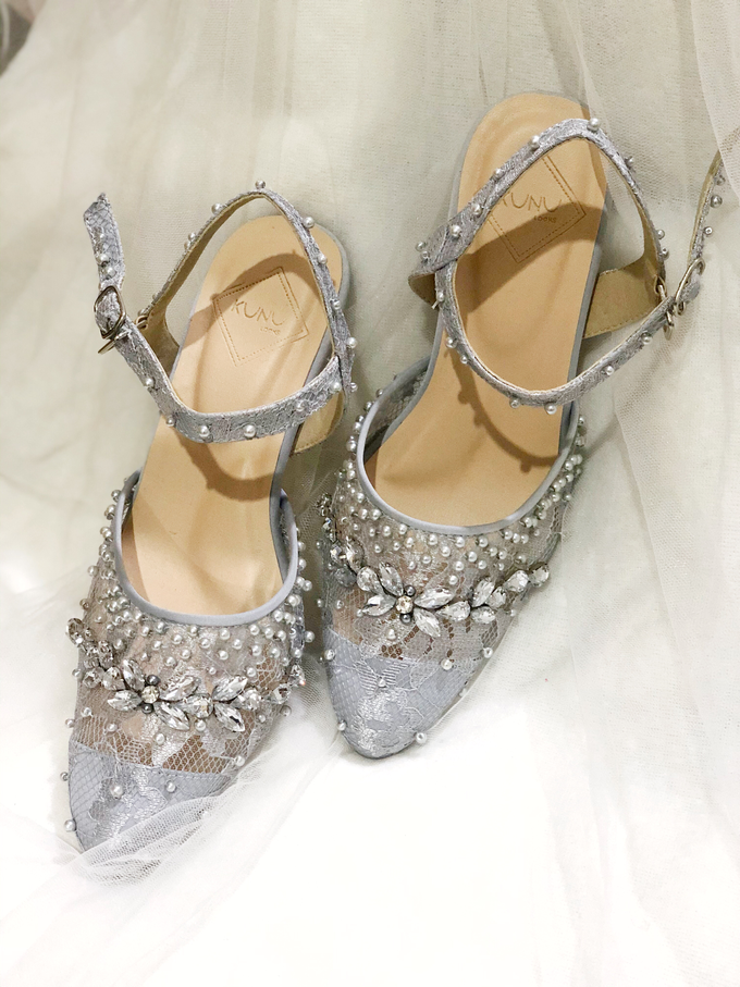 Vanessa silver shoes by Helen Kunu by Kunu Looks - 006