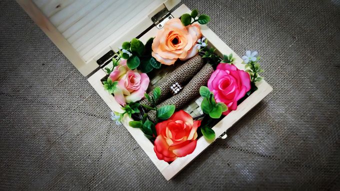Custom Wooden Ring Box by SG Craft - 026 Custom Wooden Ring Box by SG Craft - 026