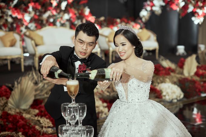 INTERNATIONAL WEDDING OF KEVIN & WIDYA by Dwi Tunggal Citra Catering - 005 INTERNATIONAL WEDDING OF KEVIN & WIDYA by Dwi Tunggal Citra Catering - 005