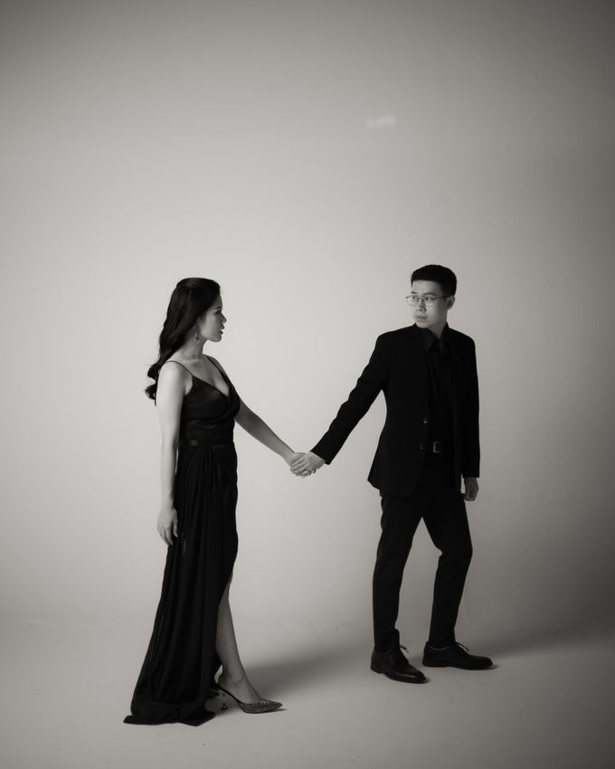 Black & White Prewedding Studio by Lemia Project - 005