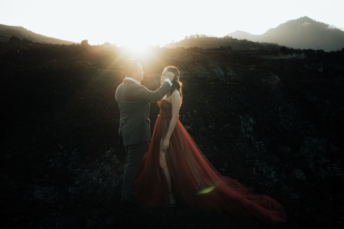 Gunung Batur, Bali - Prewedding of Marwan & Sheren by Lemia Project - 036 Gunung Batur, Bali - Prewedding of Marwan & Sheren by Lemia Project - 036