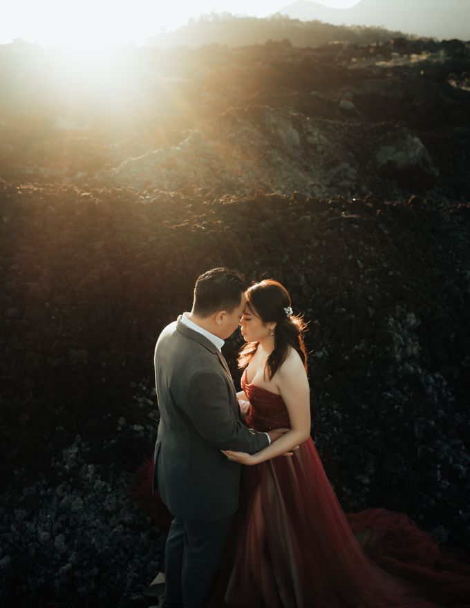 Gunung Batur, Bali - Prewedding of Marwan & Sheren by Lemia Project - 039 Gunung Batur, Bali - Prewedding of Marwan & Sheren by Lemia Project - 039