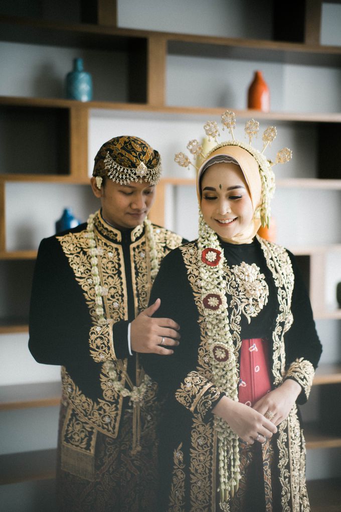 Anis by Chindra Tansil - 004 Anis by Chindra Tansil - 004