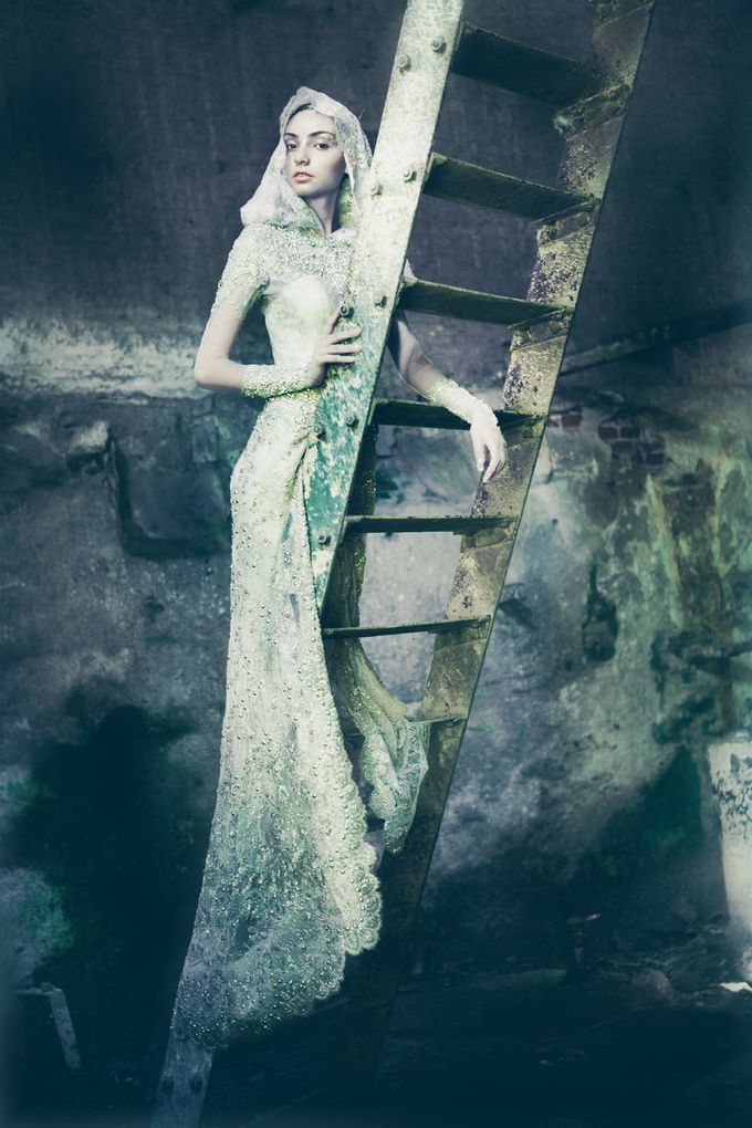 Fashion Project For Dewi Magazine by Robin Alfian Photography - 002