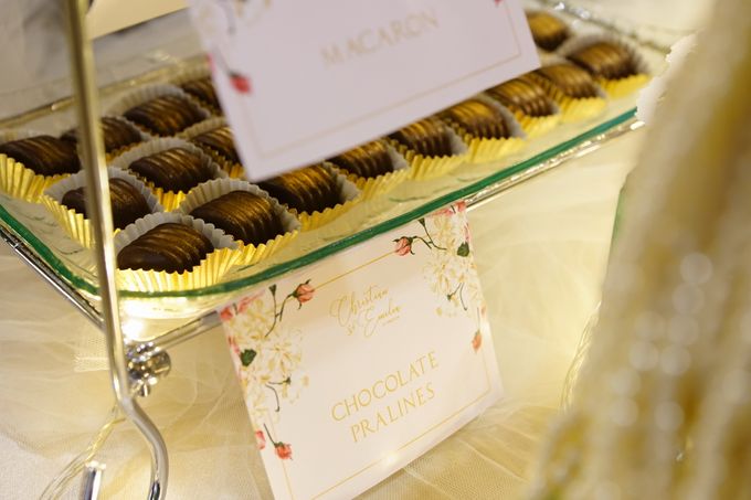Wedding of Christian & Emilia - Suede Sweet Corner by Questo La Casa Pastry - 011 Wedding of Christian & Emilia - Suede Sweet Corner by Questo La Casa Pastry - 011