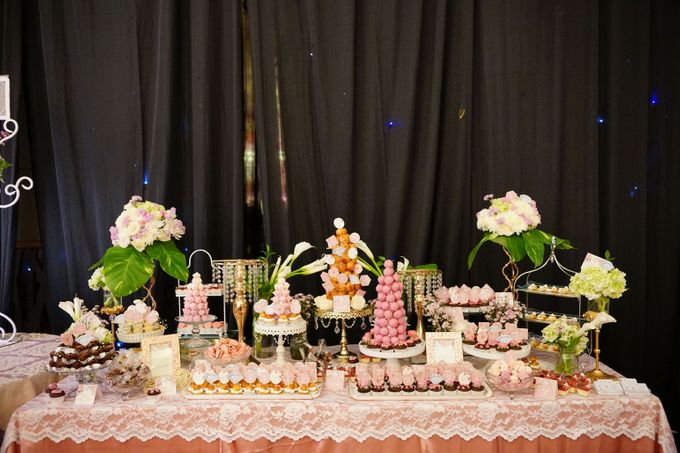 Wedding of Yongki & Indhira - Jardin Sweet Corner by Questo La Casa Pastry - 001 Wedding of Yongki & Indhira - Jardin Sweet Corner by Questo La Casa Pastry - 001